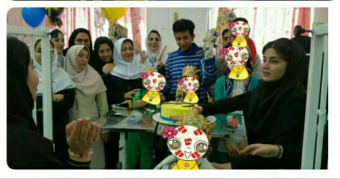 جشن روز کودک با همت کانون هلال احمر دانشگاه علوم پزشکی اردبیل در جمع کودکان بستری در بخش خون و انکولوژی بیمارستان بوعلی اردبیل برگزارشد