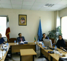 نشست معاون درمان ، مدیر امور بیماریها ومراکز تشخیصی درمانی ، مدیر نظارت و اعتباربخشی، رئیس اداره پرستاری و کارشناس برنامه ۷۲۴ دانشگاه با گروه متخصصین مغز واعصاب و سرپرست اورژانس فوریتهای پزشکی در خصوص عملکرد برنامه کد ۷۲۴ بمناسبت هفته استروک