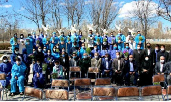 برگزاری ویژه برنامه تحویل سال ۱۴۰۰ با حضور مسئولین استانی و دانشگاه علوم پزشکی اردبیل و مدافعین سلامت به همت شهرداری اردبیل و تجلیل از دکتر فرزانه رئیس بیمارستان امام خمینی (ره)