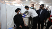 تزریق دوز دوم واکسن ایرانی ضد کرونا به نماینده ولی فقیه در استان اردبیل