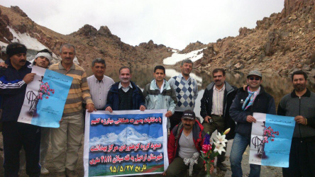 صعود گروه کوهنوردی مرکز بهداشت شهرستان اردبیل به قله 4811 متری سبلان