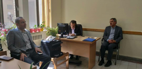 پاسخگویی به درخواست‌های مردمی توسط رئیس دانشگاه علوم پزشکی اردبیل از طریق سامانه تلفنی سامد ۱۱۱