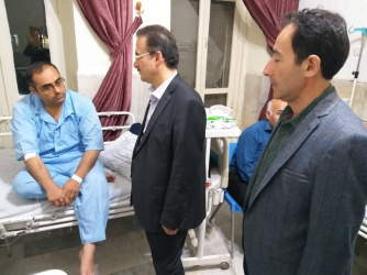 بازدید شبانگاهی رئیس دانشگاه علوم پزشکی اردبیل از بخشهای مختلف بیمارستان فاطمی اردبیل