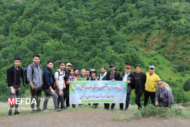 همایش پیاده‌روی دانشجویان پسر دانشگاه علوم پزشکی اردبیل به مناسبت گرامیداشت هفته سراهای دانشجویی